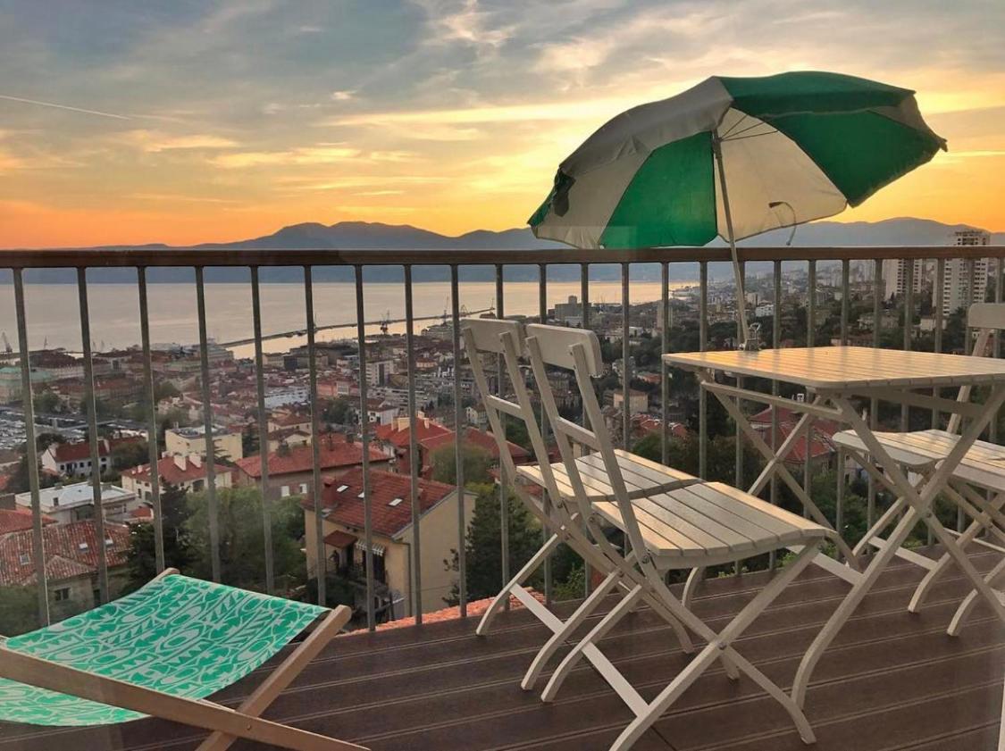 Apartamento Linden Trsat With Balcony Rijeka Exterior foto